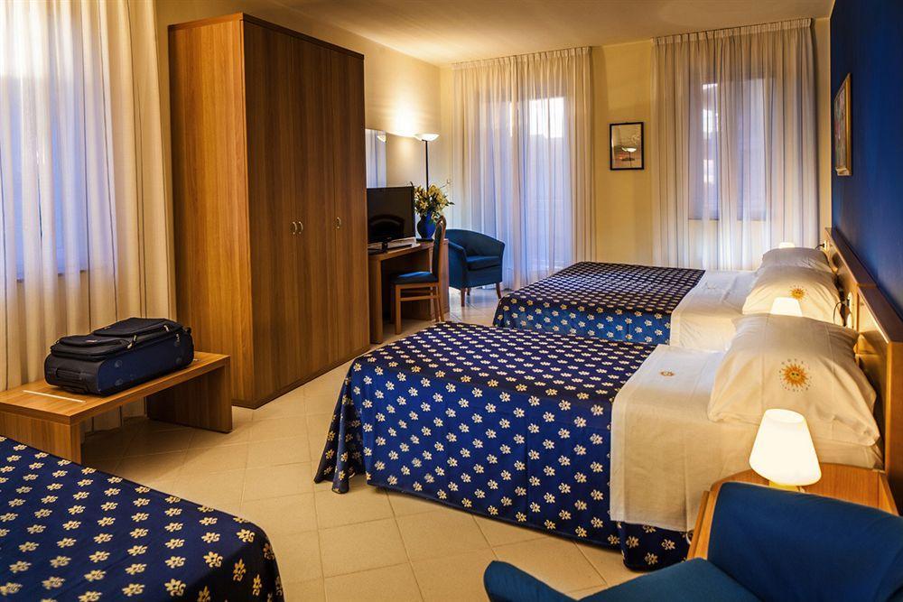 Riviera Del Sole Hotel Resort Spa Piraino Buitenkant foto