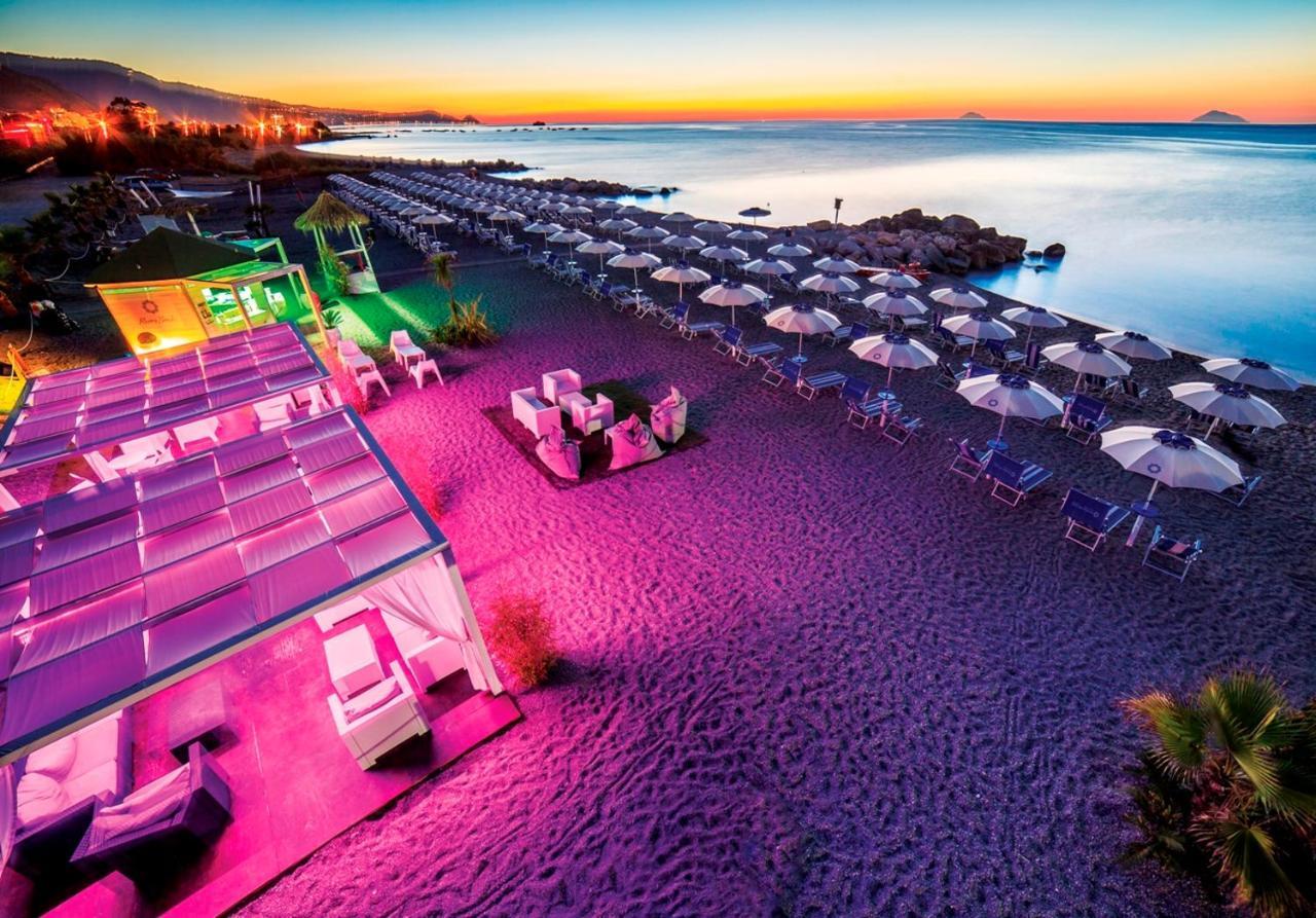Riviera Del Sole Hotel Resort Spa Piraino Buitenkant foto